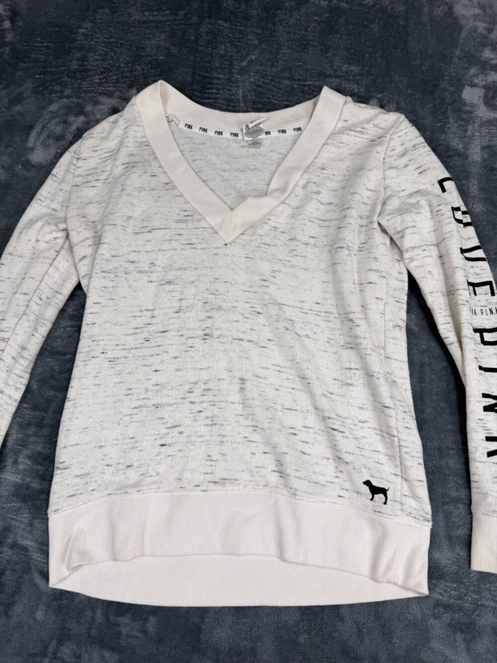 Victorias Secret PINK Womens White Heather Love Pink Logo V-Neck Sweatshirt S